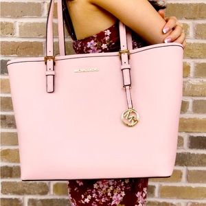 Michael Kors Jet Set Travel Medium Saffiano Leather Tote